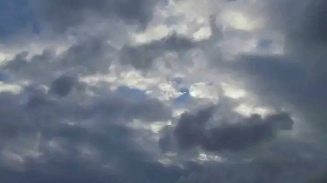 Утре облачно, од среда со попладневен локален пороен дожд