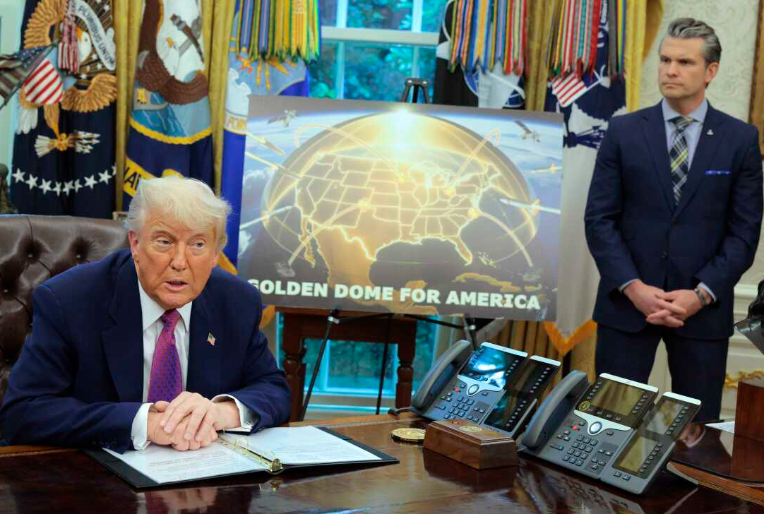 Трамп претстави ново моќно оружје кое ќе ја штити Америка: САД за три години ќе ја добијат Златна купола