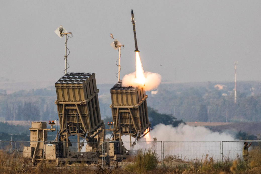 САД пресретнаа комуникации: Можно израелско бомбардирање на ирански нуклеарни постројки – светот на раб на хаос