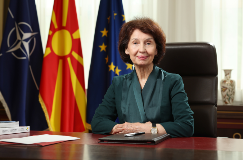 Честитка од претседателката Сиљановска-Давкова по повод 24 Мај, Денот на сесловенските просветители светите браќа Кирил и Методиј