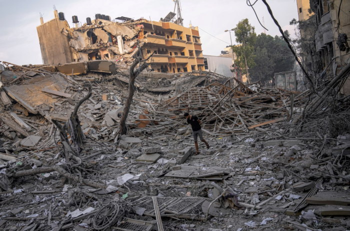 Шест загинати, меѓу кои и две деца, во нови израелски воздушни напади врз Појасот Газа