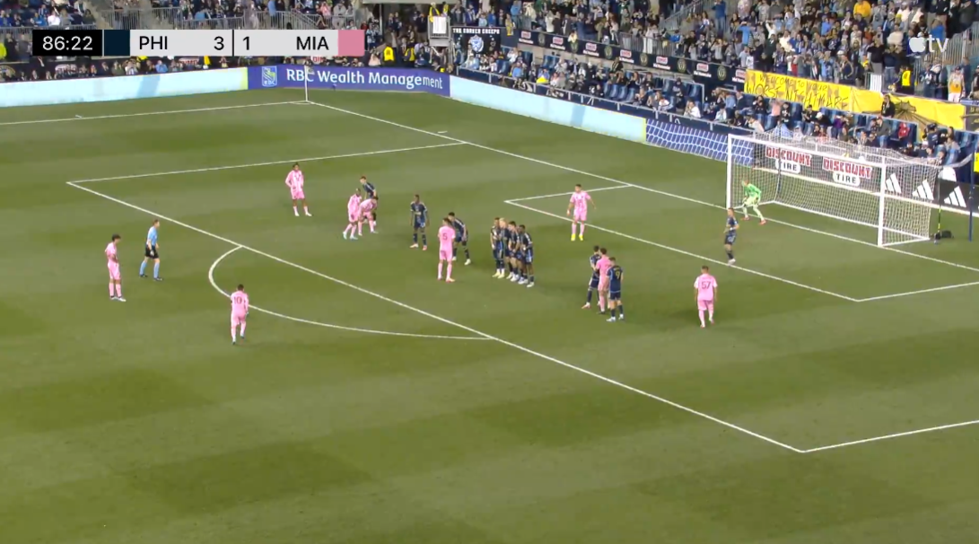 Се уште доминира: Меси со неверојатен гол од слободен удар [ВИДЕО]