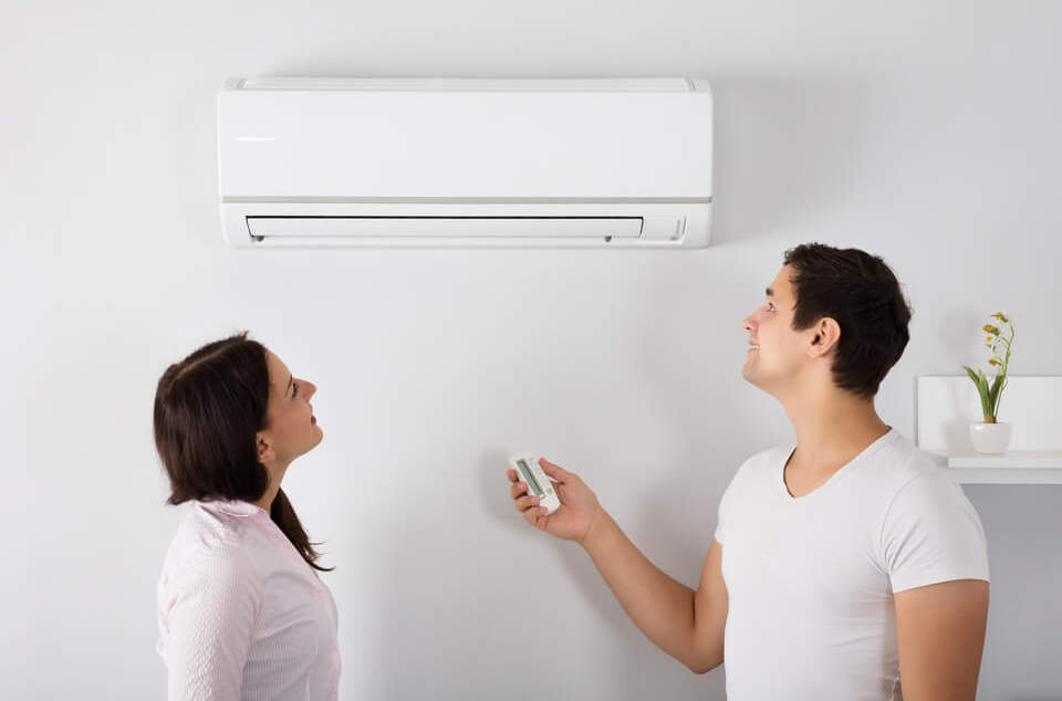 Климата не е само за ладење: Жени ширум светот воодушевени од овој трик – еве како да ѝ дадете дополнителна функција