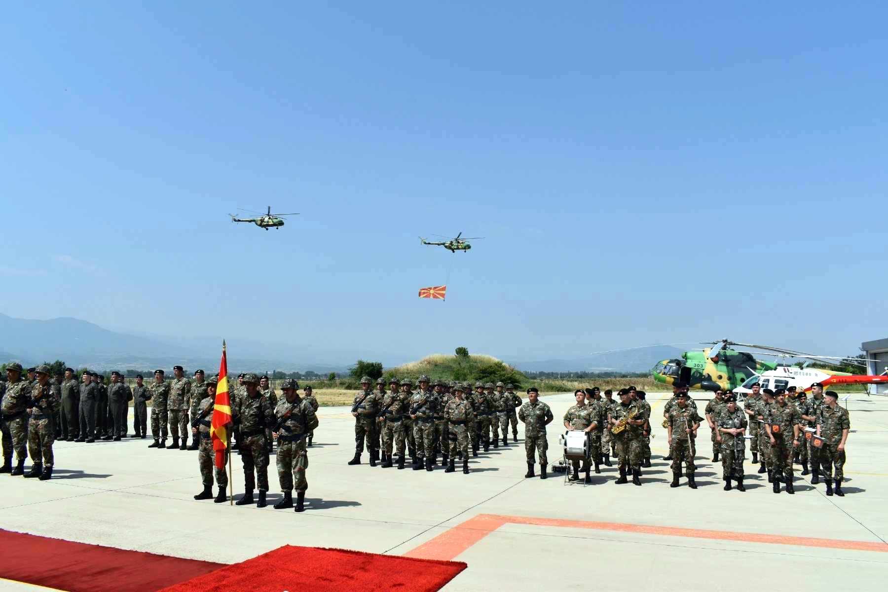 [ГАЛЕРИЈА] Одбележан Денот на воздухопловниот ВИНГ