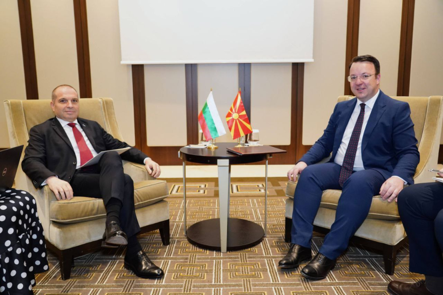 Николоски на средба со бугарскиот колега: Изградбата на европските коридори е неопходна, особено коридорот 8