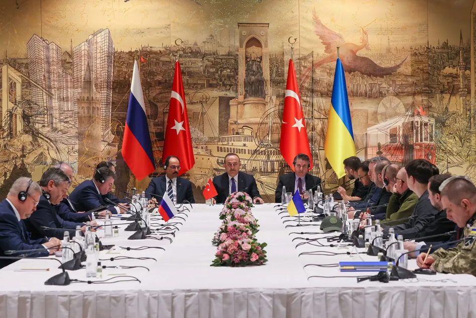 Украина и Русија денеска на нова рунда мировни преговори во Истанбул
