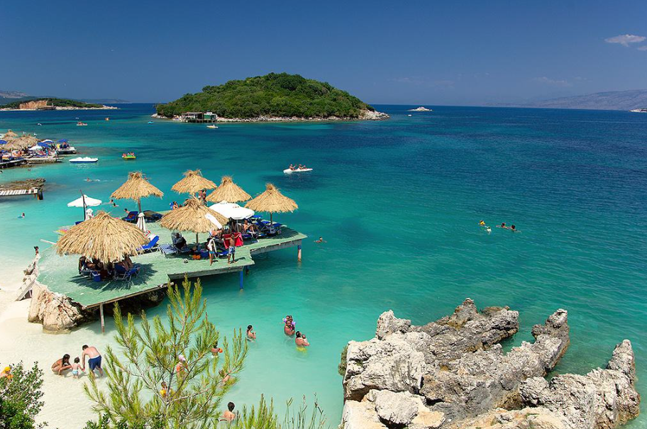 Албанија го доживува најголемиот туристички бум: И Иванка Трамп вложи милијарди долари во Албанија