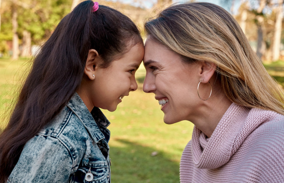 Знаци дека сте добар родител: Овие четири однесувања кај децата откриваат многу