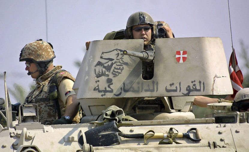 Данска воведува задолжителна воена служба и за жени