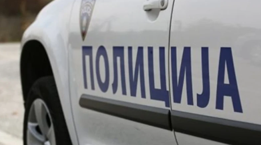 Битолчанец пријавил дека му ја украле колата од пред зграда
