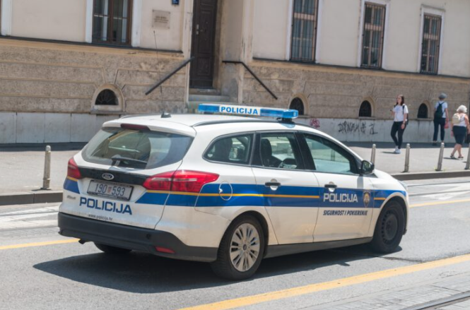 Трагедија го потресе Балканот: Татко со кампер го прегазил своето четиригодишно дете