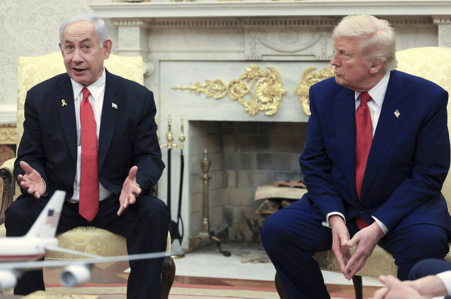 Поранешен израелски дипломат: Трамп има моќ да го запре конфликтот