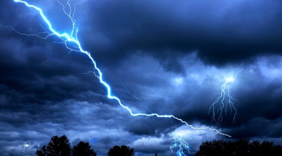 Трагедија во Австрија: Тројца планинари загинаа од удар на гром