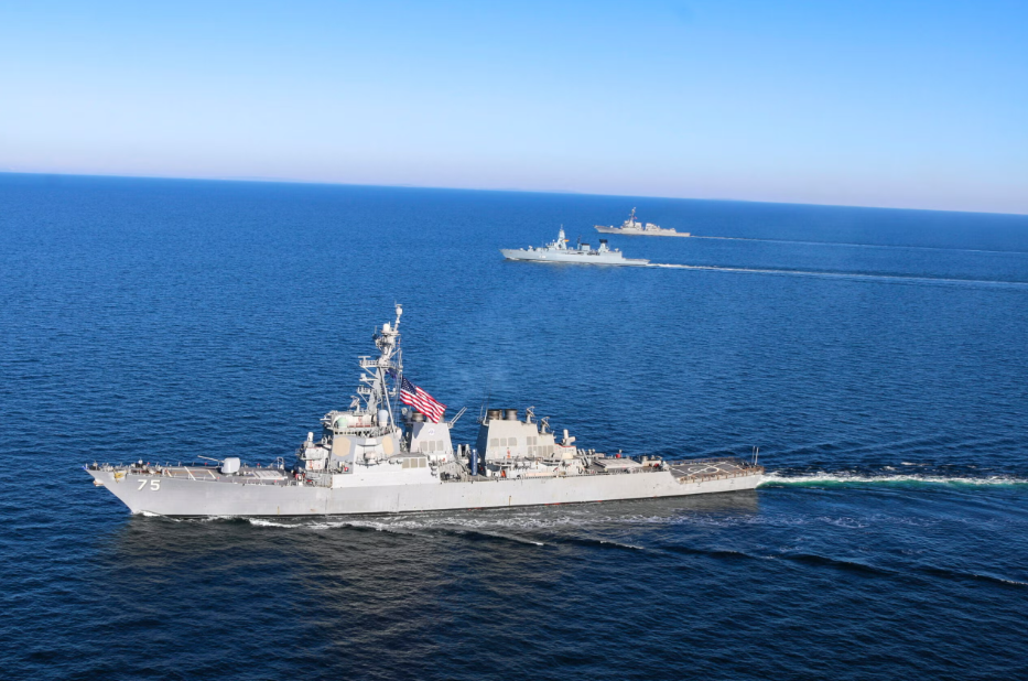 Москва тврди: Западот подготвува провокација против американски брод, вината ќе ѝ ја припише на Русија