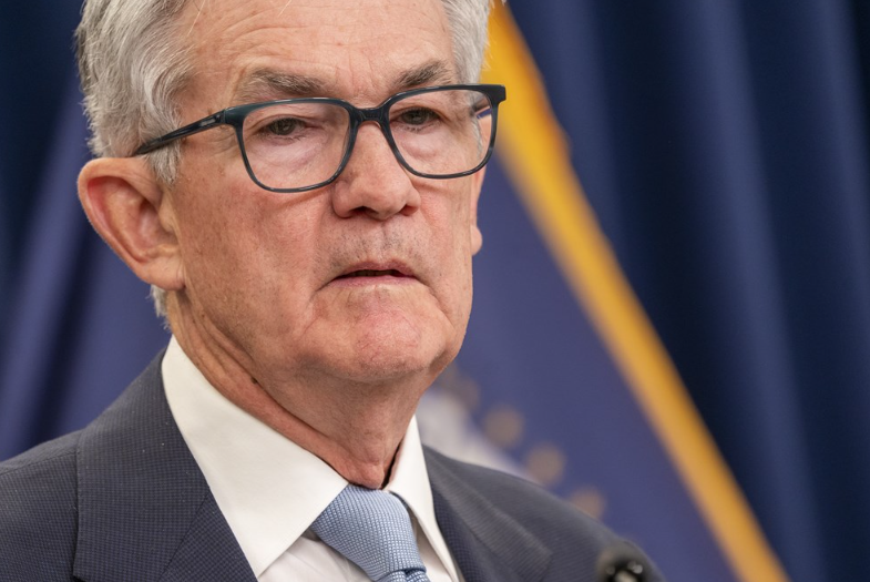 ФЕД ги задржа каматните стапки, се најавуваат две намалувања до крајот на годината