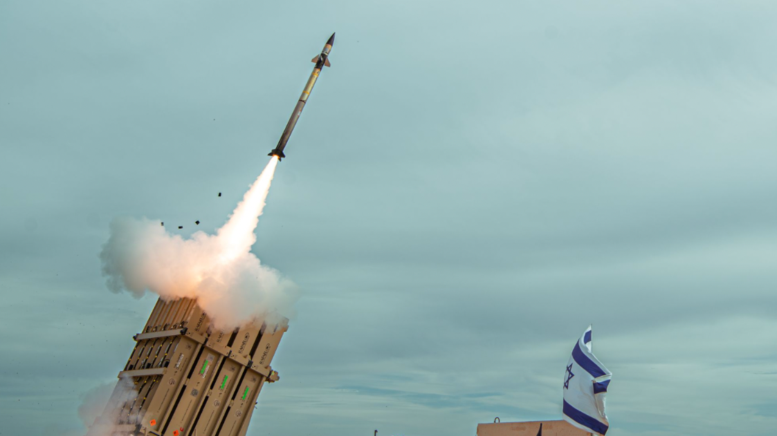 Израел се соочува со сериозни проблеми – недостасуваат клучни ракети