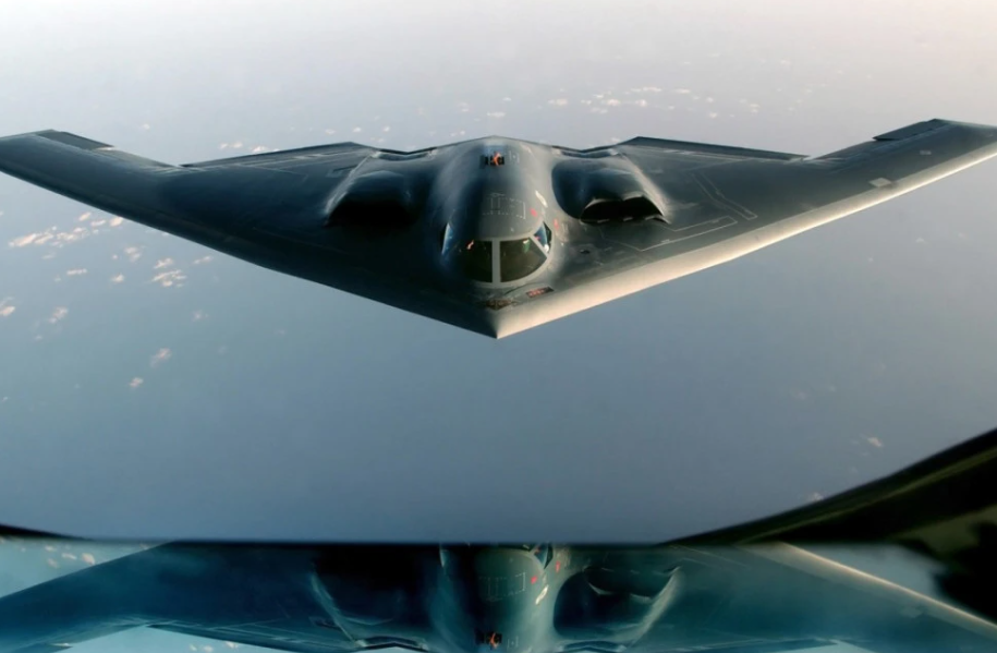 Дали Трамп одлучи? Полетаа американските бомбардери