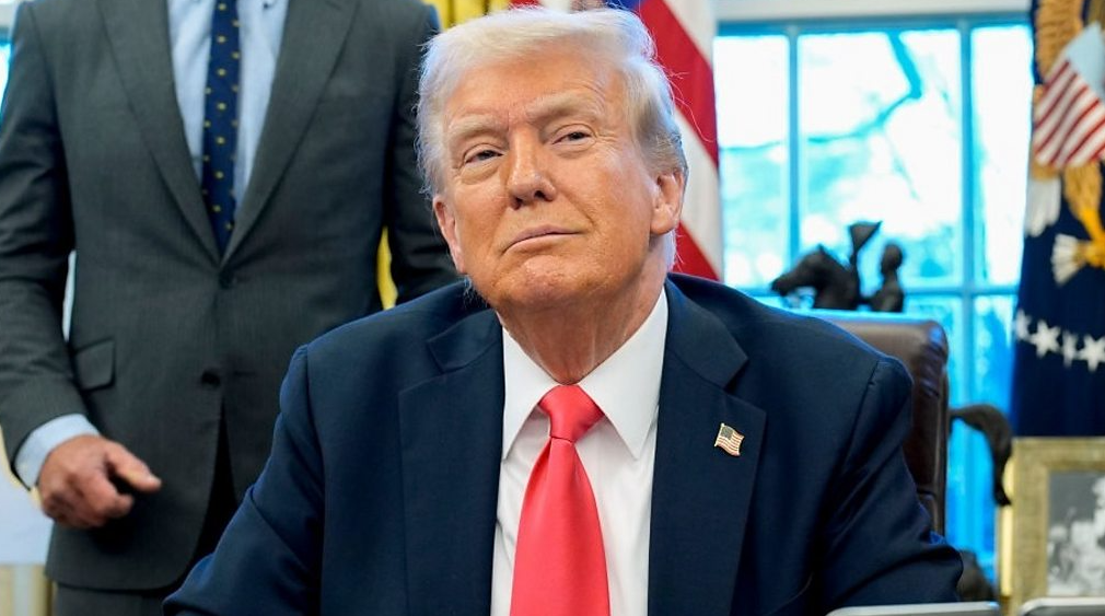 После нападите врз Иран, Трамп ја сподели најлудата идеја досега