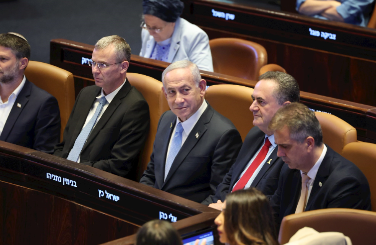 Израел ја прифати иницијативата за прекин на огнот