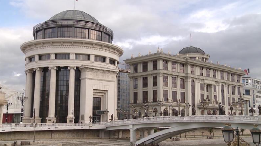 Разбојничка кражба од фризерски салон во Битола