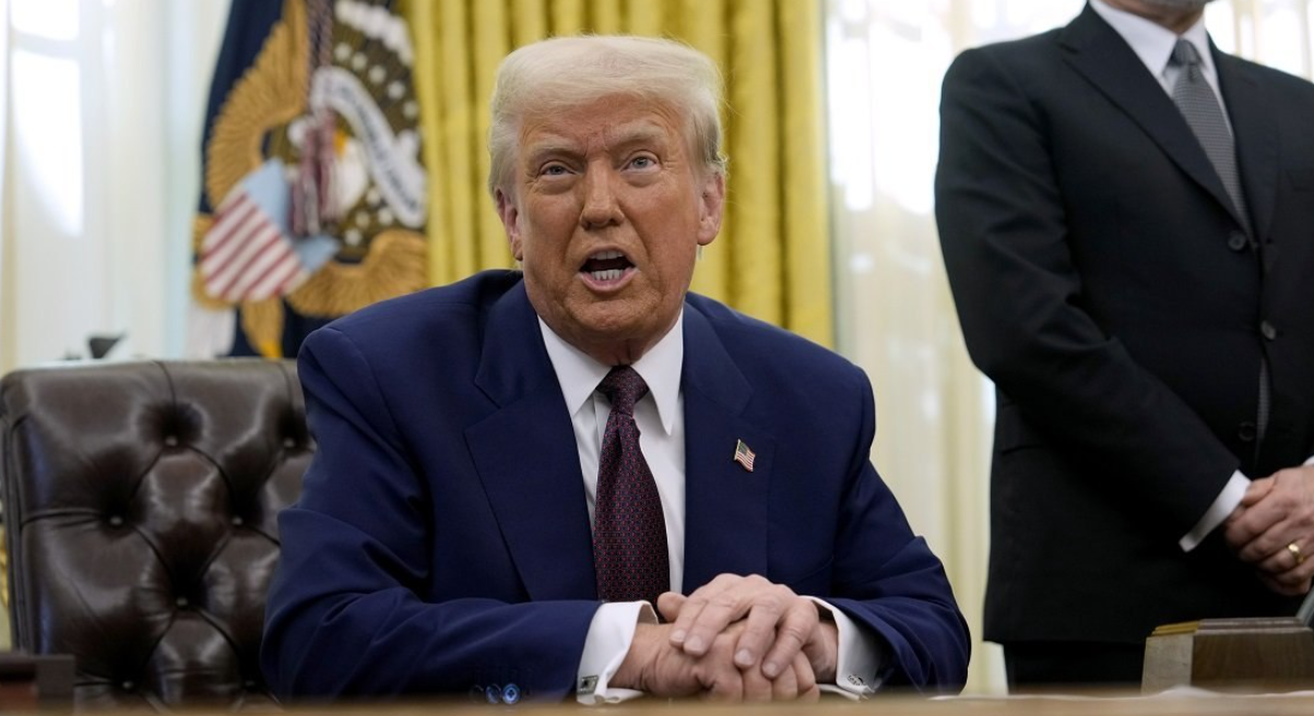 Трамп тврди дека Србија сакала да започне војна на Косово, објасни и како ги спречил