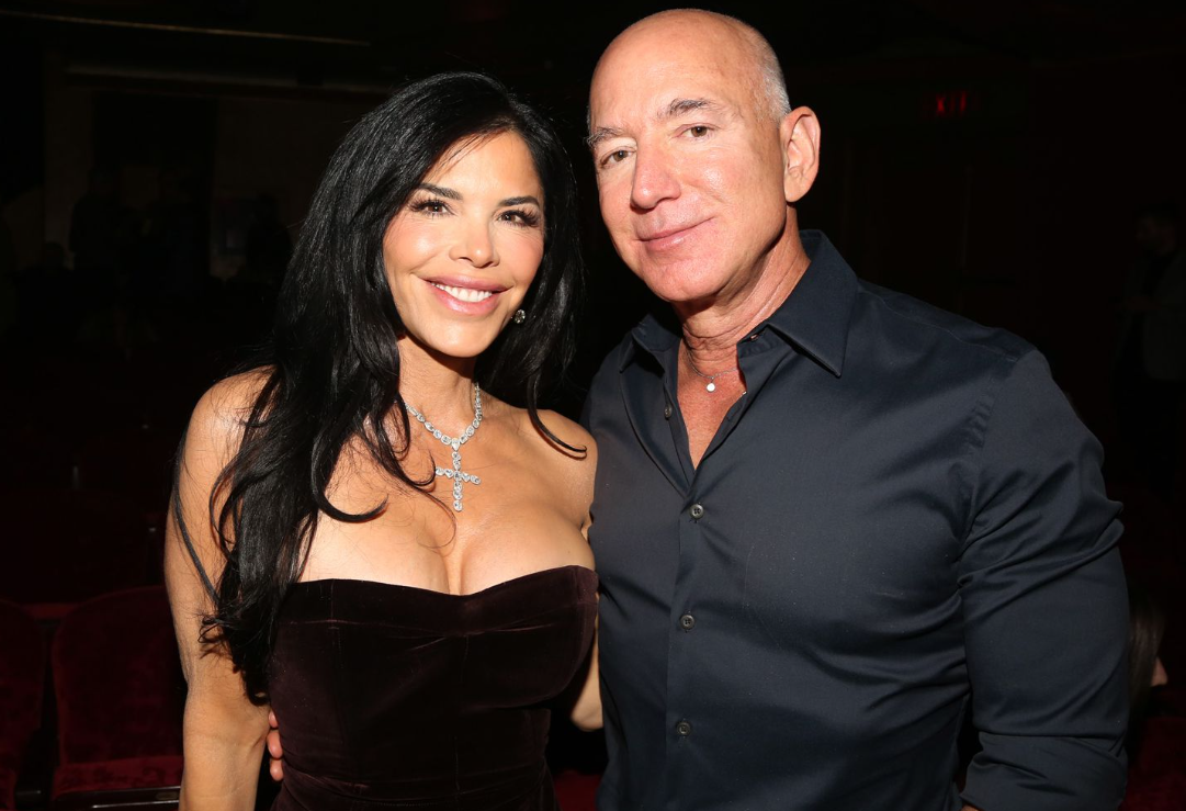 Џеф Безос и Лорен Санчез склопија предбрачен договор: Тој сака да си го заштити богатството од 244 милијарди долари