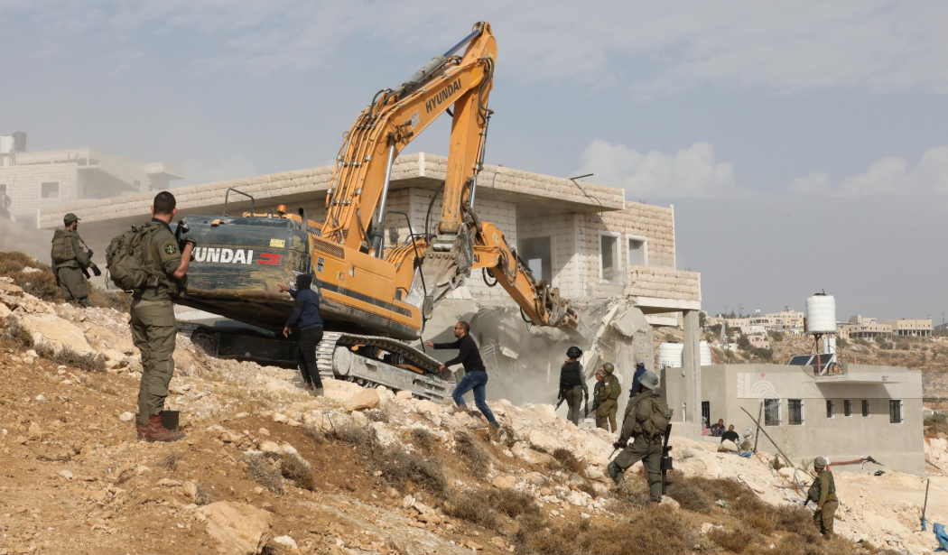 Израел урнал над 1.000 палестински домови на Западниот Брег