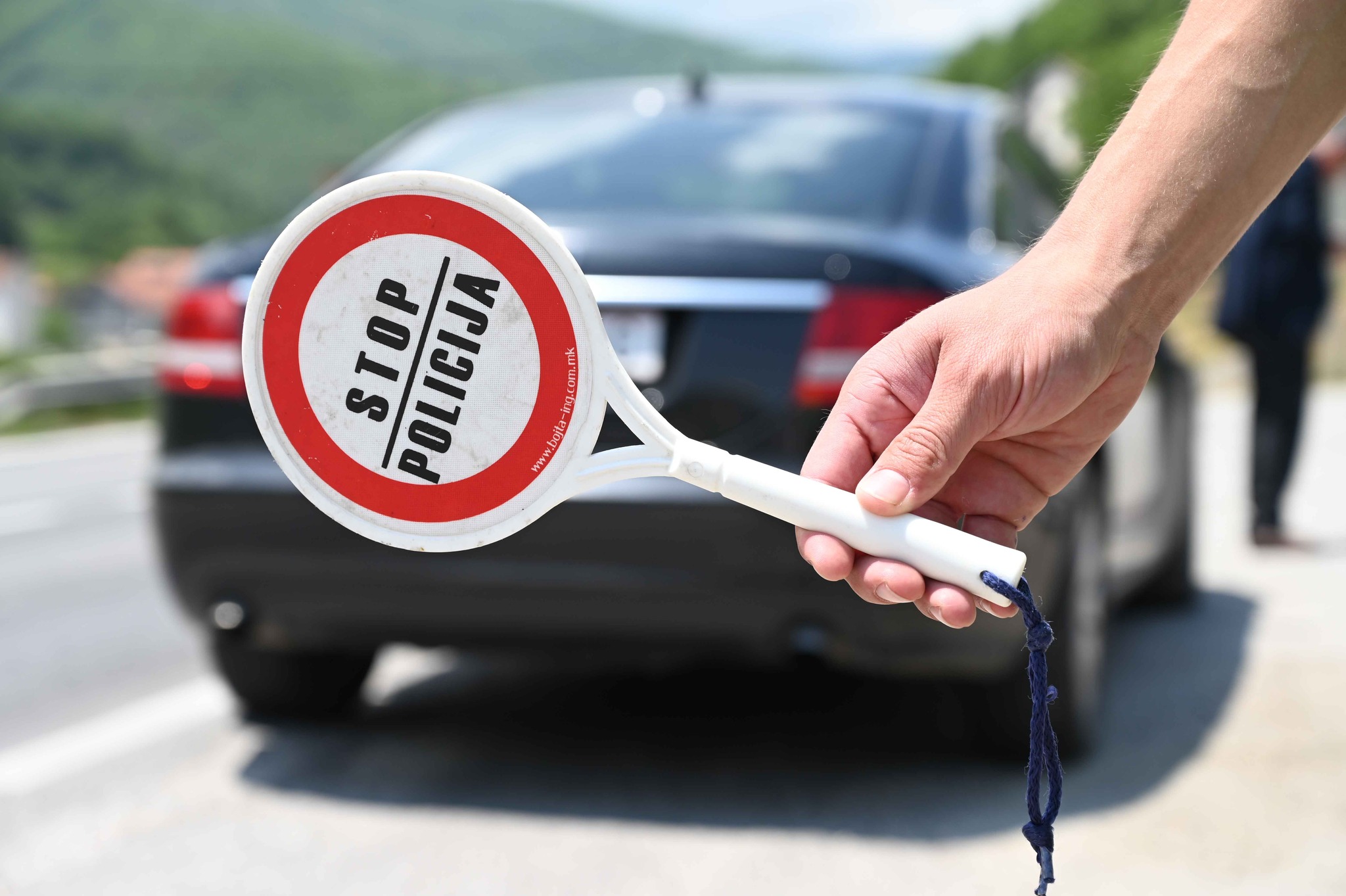 Приведен гостиварец затоа што управувал мопед под дејство на алкохол