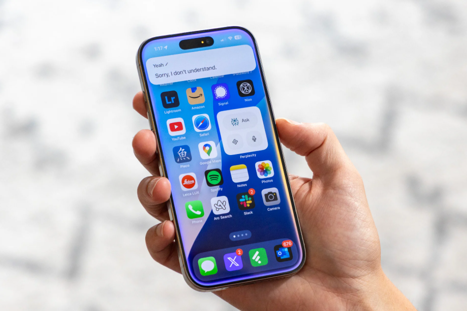 Новиот оперативен систем на iPhone знае кога сте голи – и веднаш реагира