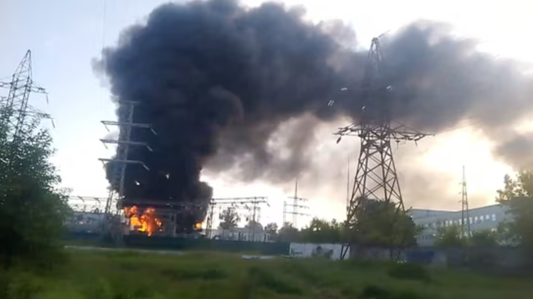 Украина тврди дека го нападнала еден од клучните руски аеродроми – лоши вести за Владимир Путин