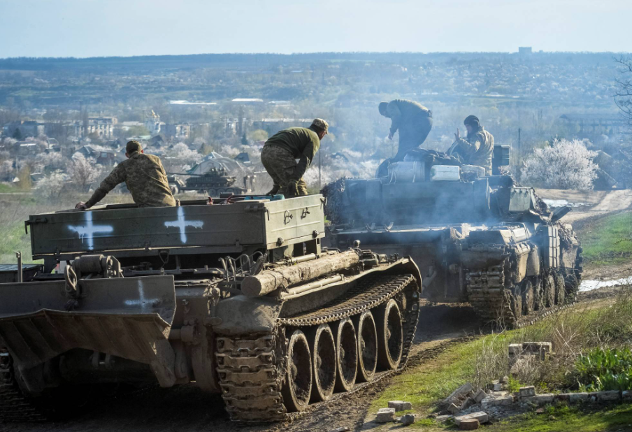 Украинската разузнавачка служба тврди: Русија се обидува да вовлече уште една држава во војната, под превезот на хуманитарна помош