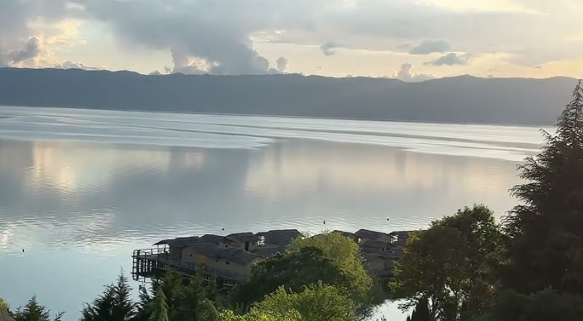 Нова трагедија ја потресе Македонија: Во Охридско езеро пронајдено безживотно тело на скопјанец