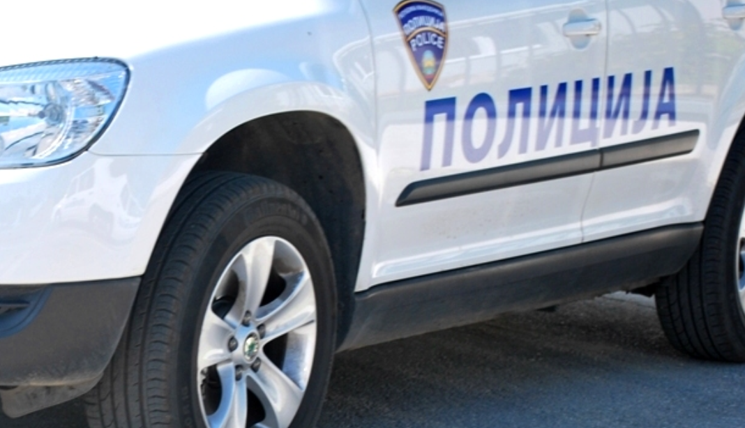 Семејна драма во Куманово: 21 годишник со остри предмети им се заканувал на своите родители