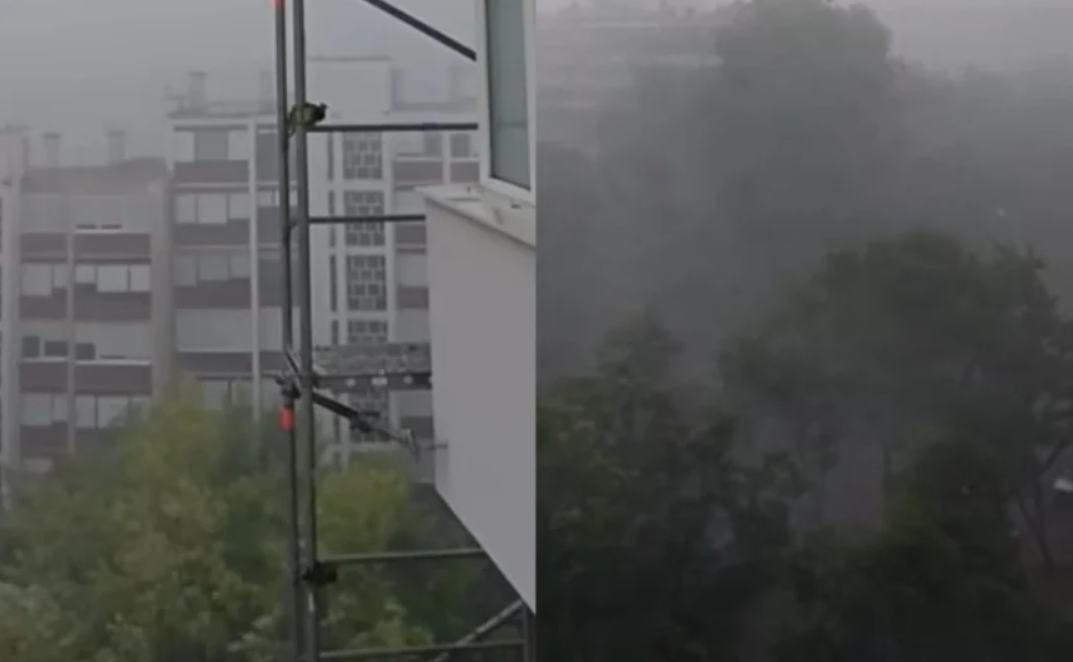 [ВИДЕО] Страшно невреме го зафати Загреб – летаа контејнери и столици – температурата за само еден час опаднала за шест степени