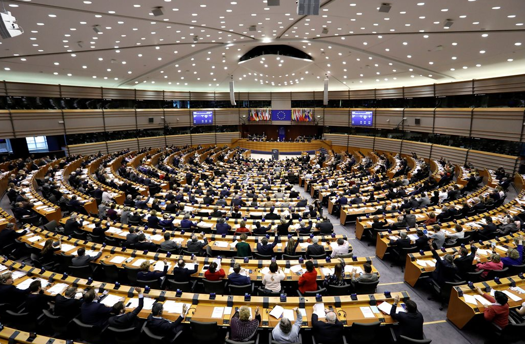 Жестоки напади од грчки и бугарски европратеници – негирање на македонскиот јазик и идентитет во Европскиот парламент