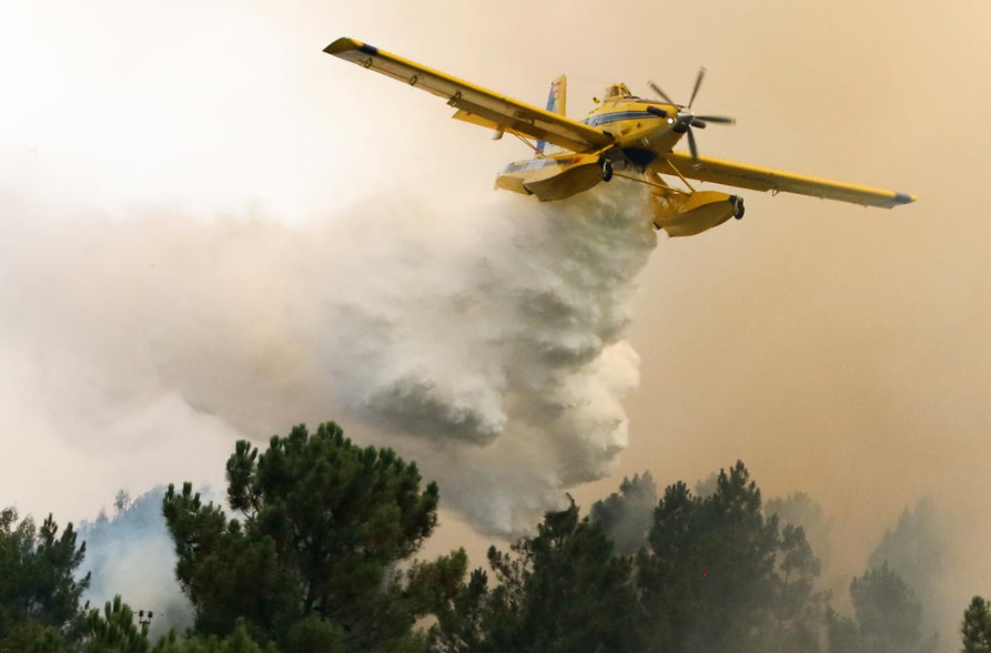 Ер Трактор на ДЗС активиран за гаснење на пожарот во реонот на Визбегово
