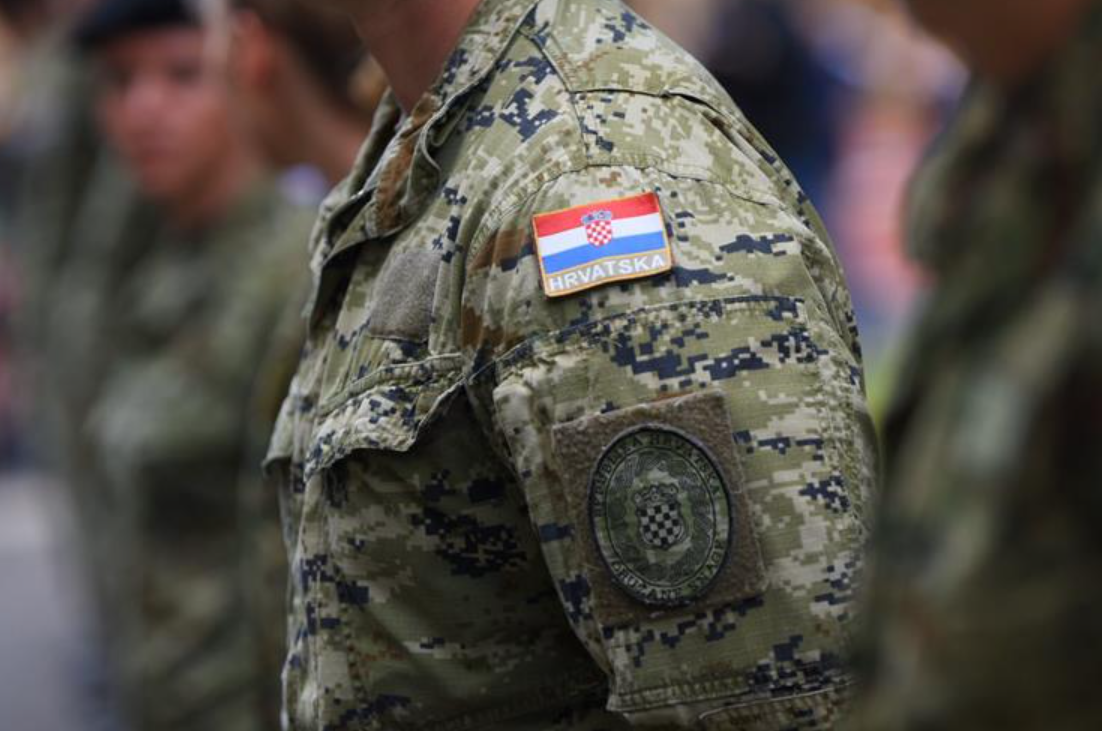 Хрватска воведува задолжителен воен рок од почетокот на следната година