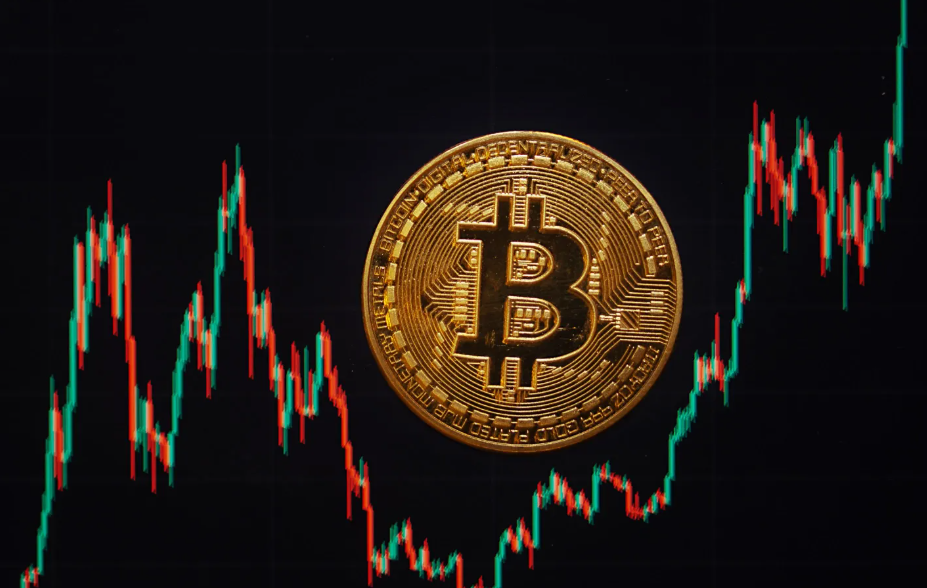 Нов ден, нов рекорд: Биткоин со нова рекордна вредност