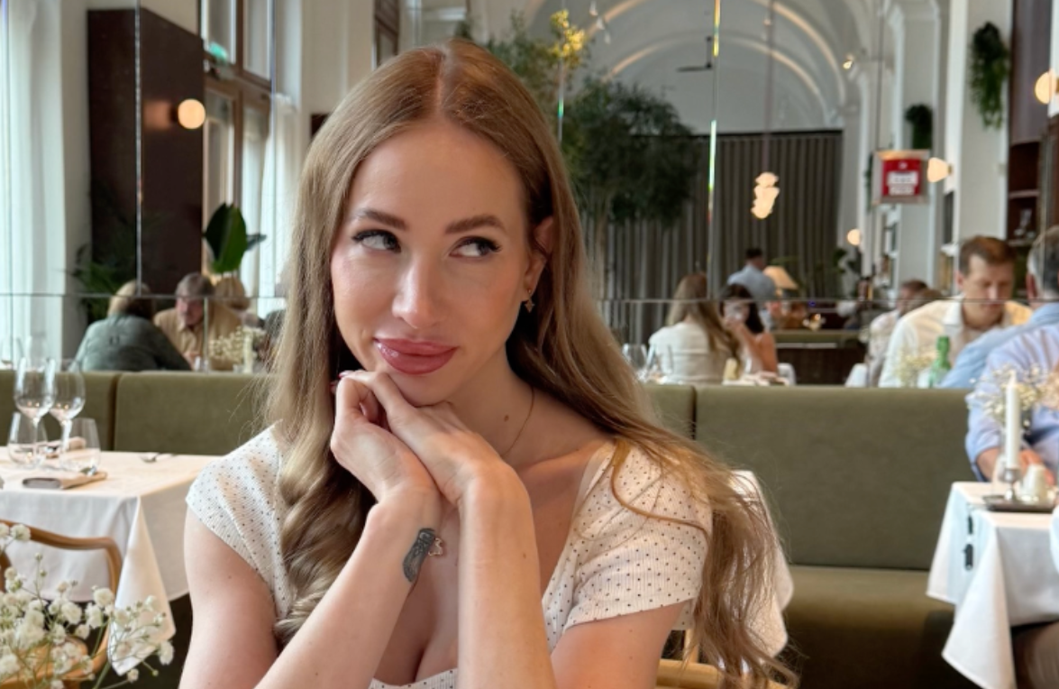 Глумица од филмови за возрасни тајно го снимила Орбан? [ФОТО]