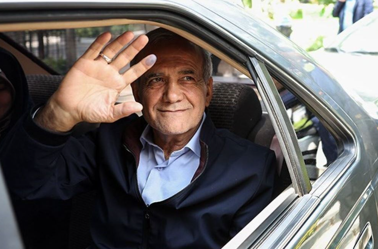 Сите возила на претседателот на Иран запрале во еден момент – причината го изненади светот