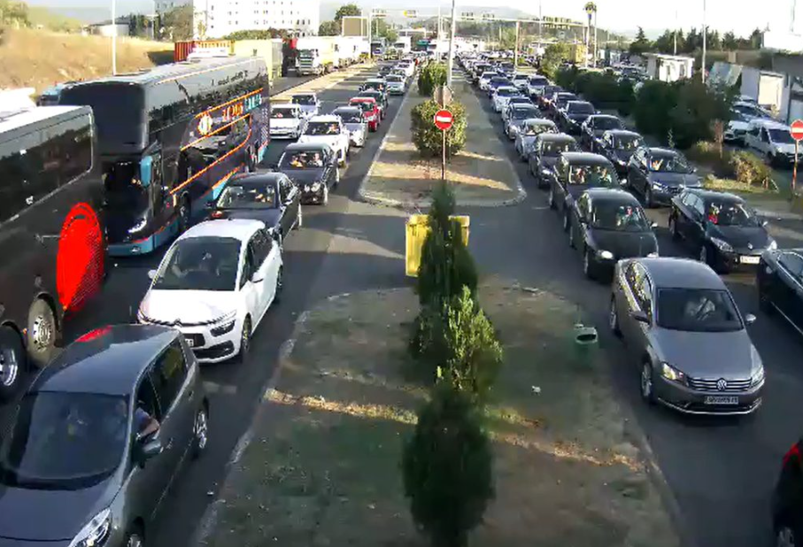 Важни информации за возачите во Македонија: Еве колку се чека за влез и излез од Македонија, но и каде се најголемите гужви