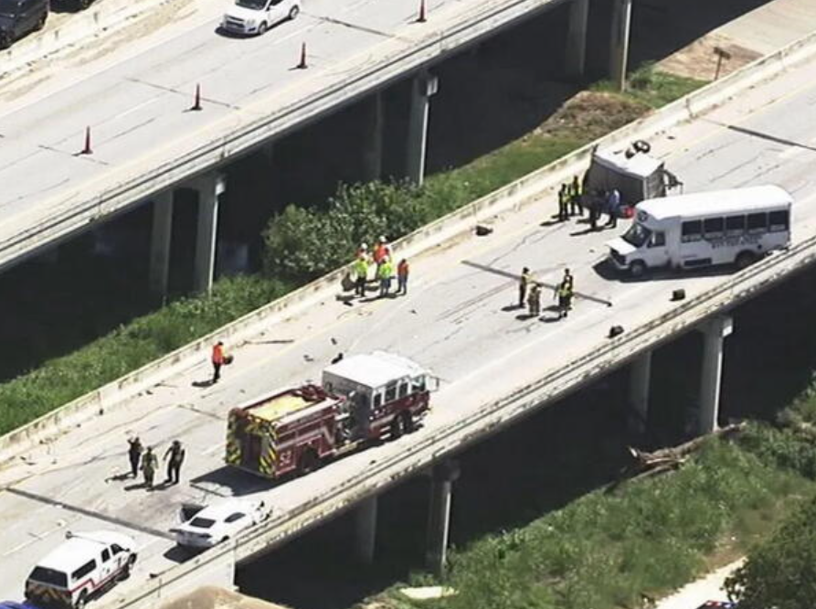 Потерата по украден автомобил во Тексас заврши со трагедија: четири лица загинаа, а 16 се повредени