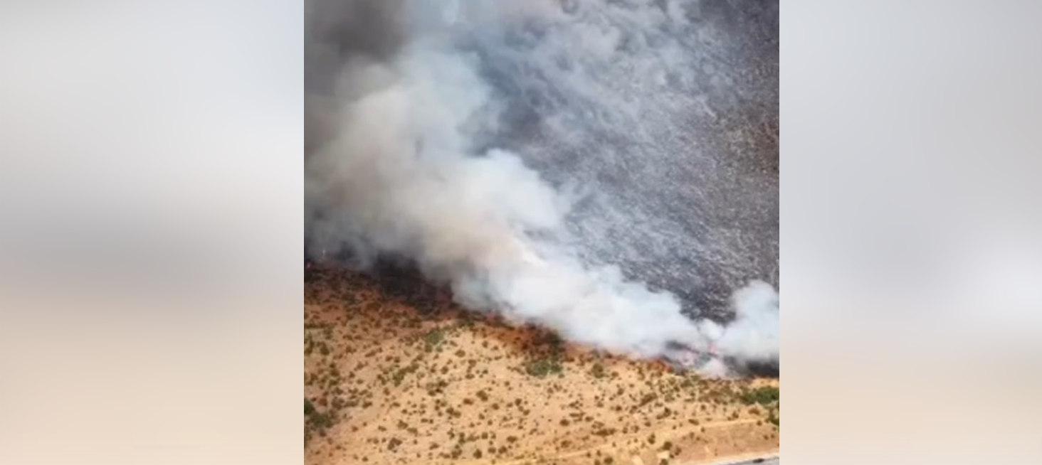 ГОРИ ОГРОМНА ПОВРШИНА: Ново видео од пожарот кај Желино – затворен автопатот Скопје–Тетово, ангажирана војска и авијација