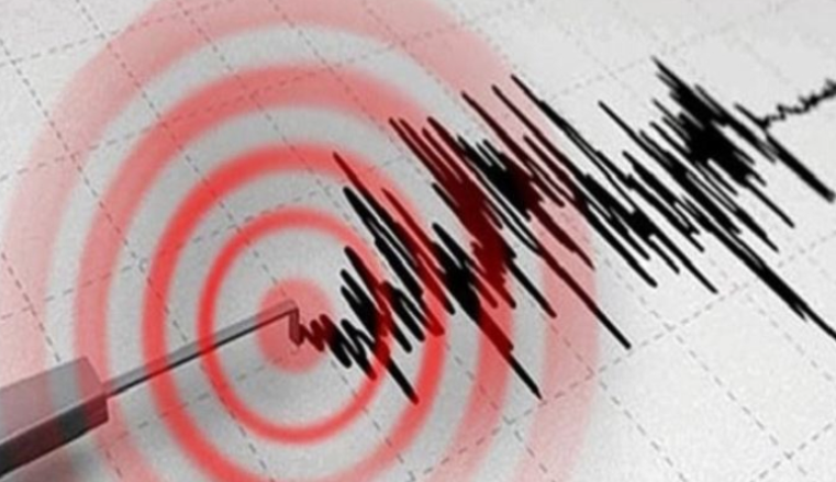 После страшниот земјотрес со јачина од 7,6 степени според Рихтер, забележани уште 400 нови земјотреси во само еден ден