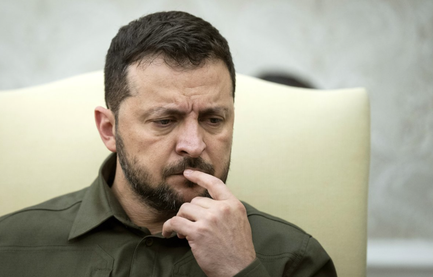 КОШМАРОТ ЗАПОЧНА: Пристигнаа најголемите проблеми за Зеленски – една работа е клучна, и нема врска со Русија