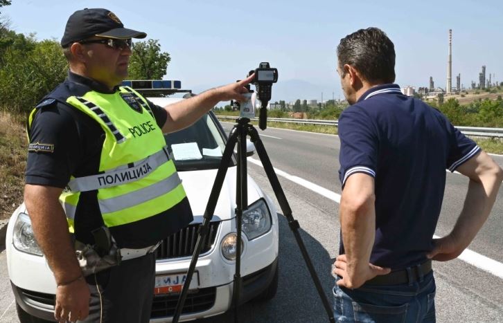 Лишен од слобода возач од Куманово, возел со брзина двојно поголема од дозволената