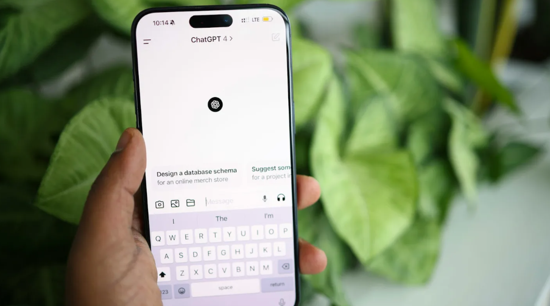 Бројките ќе ве изненадат: Еве колку луѓе користат ChatGPT