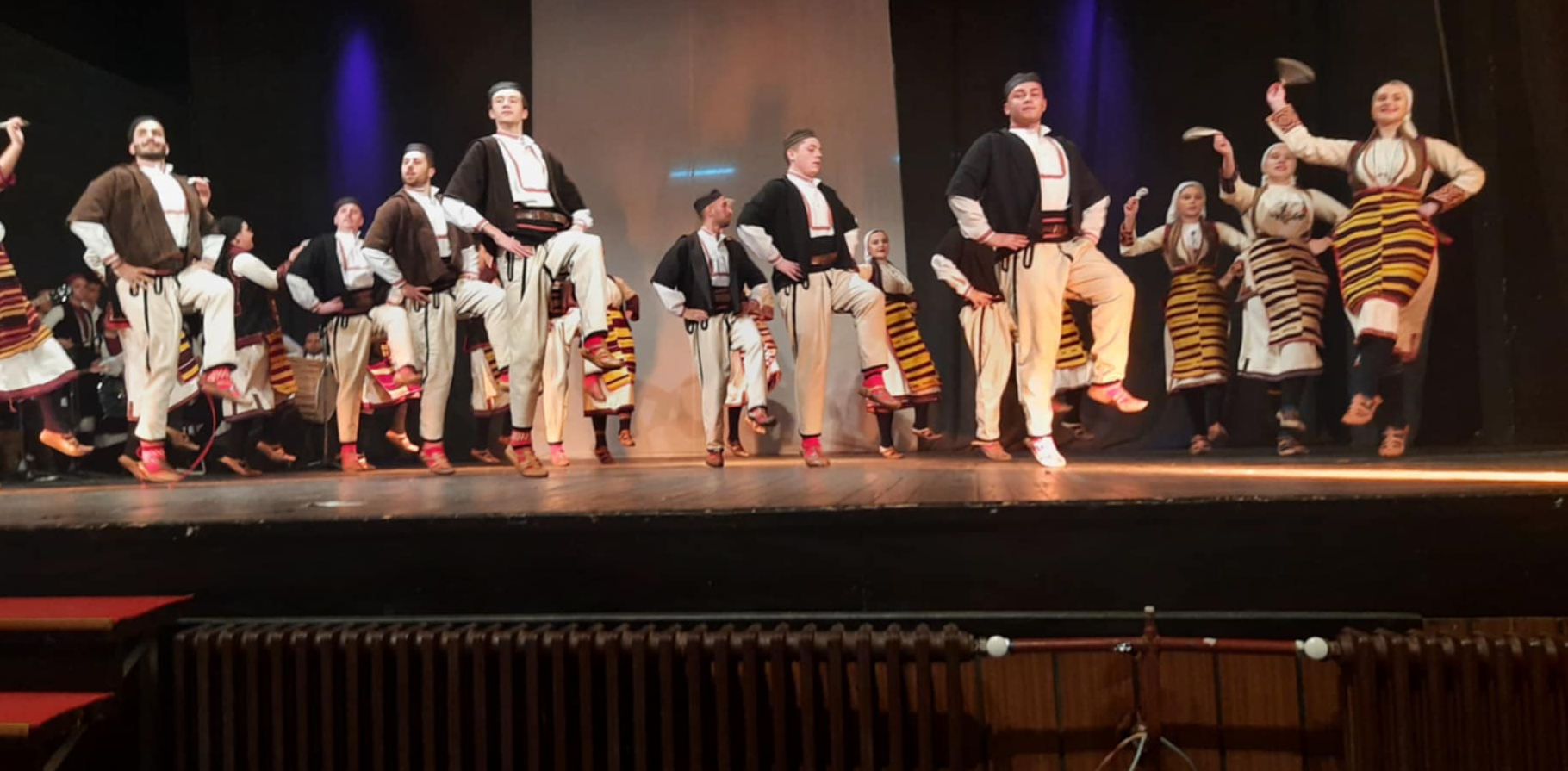 Кичево на светската сцена: КУД „Бисер“ се бори за најубава македонска носија во Полска