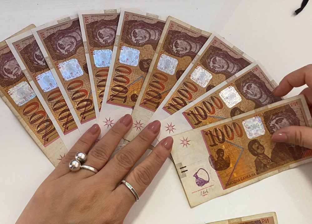 Огромно богатство пристигнува за три хороскопски знаци до 4 септември