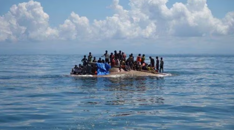 Најмалку 13 лица се удавиле при бегство од вооружени напаѓачи во Нигерија